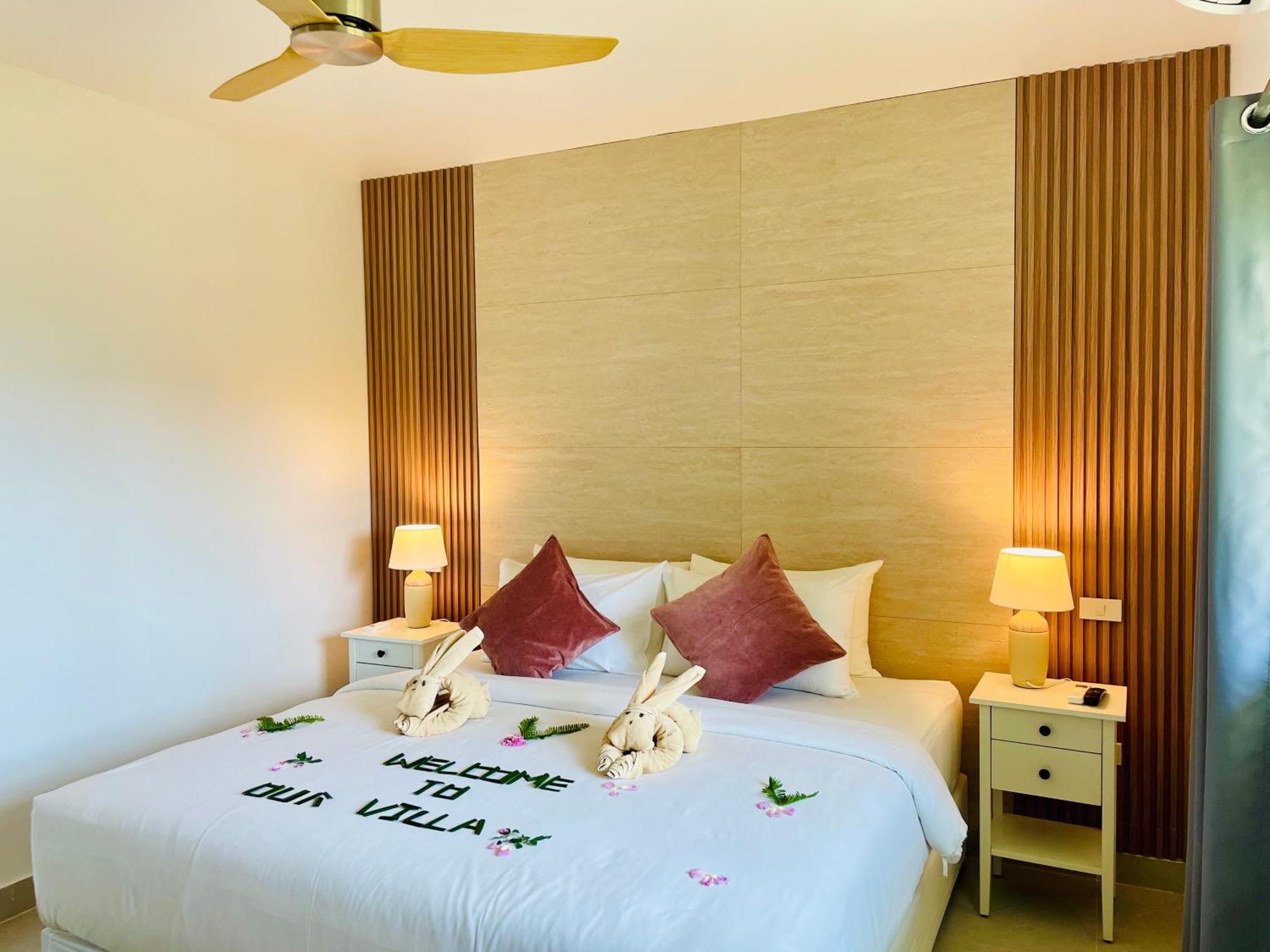 Baan Saint-Tropez Seaview Villas Kata Beach Buitenkant foto