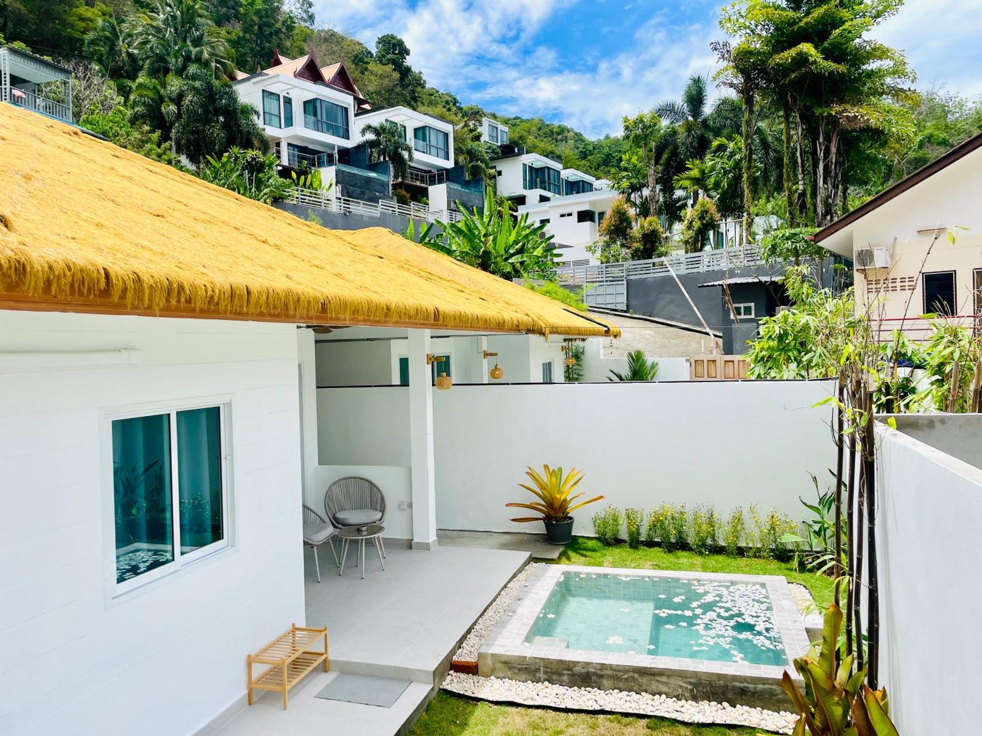 Baan Saint-Tropez Seaview Villas Kata Beach Buitenkant foto